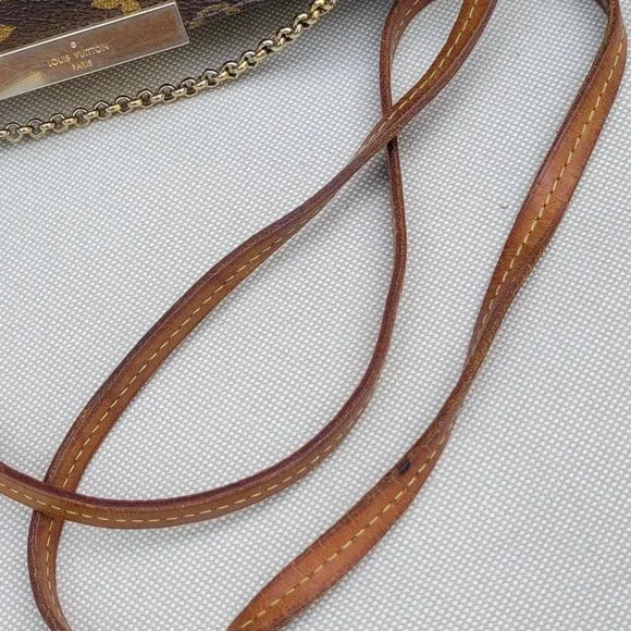 LOUIS VUITTON Favorite MM Monogram Bag - Picture 6 of 16